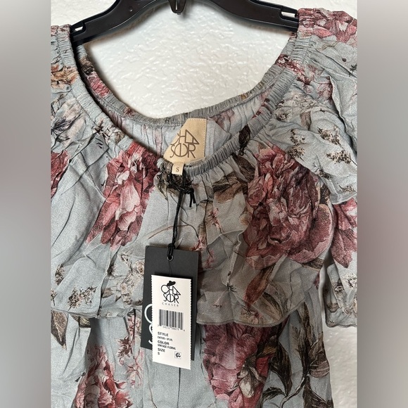 NWT Chaser Off Shoulder Bloom Heirloom Floral Blouse - Picture 5 of 6